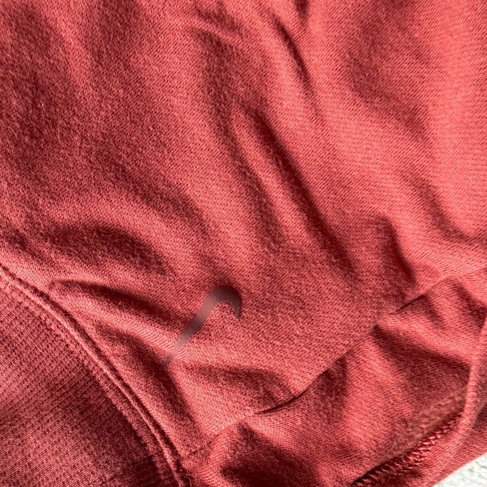 Nike Rust Red Capris - Picture 2 of 4